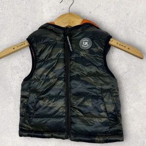 NWT Urban Republic Reversible Puffer Vest Camouflage Black Brown Orange Coat New